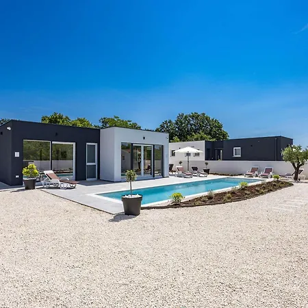 Magdalena With Private Pool