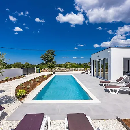 빌라 Magdalena With Private Heated Pool *